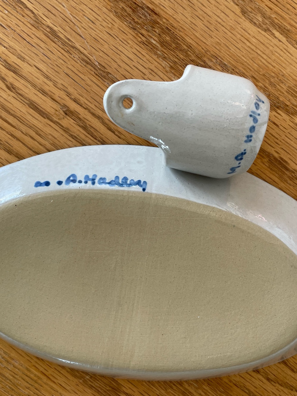 M A Hadley cottage core Hand-Painted Xmas Dish & Mini Ring Holder - Picture 2 of 2